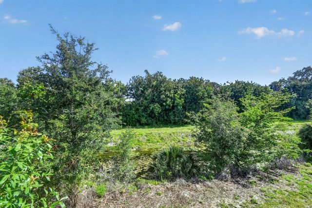 1681 Balfour Point Drive F, West Palm Beach, FL 33411