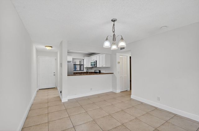 1681 Balfour Point Drive F, West Palm Beach, FL 33411