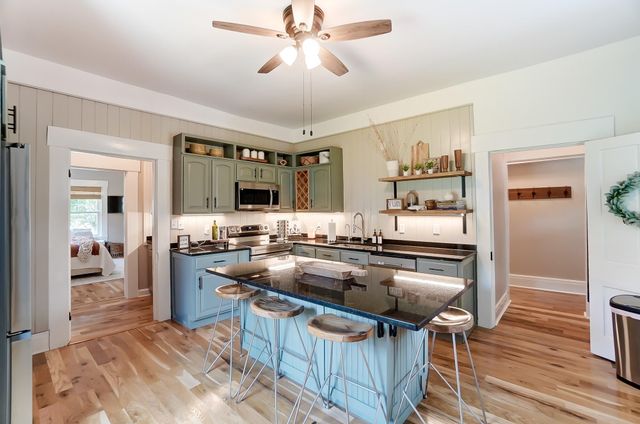 5924 N Jefferson Street, Burlington, KY 41005