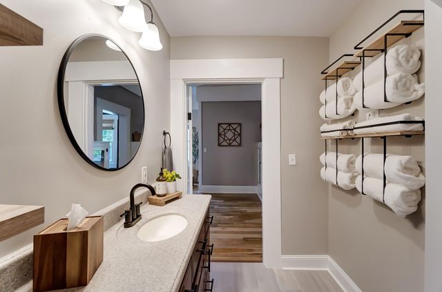 5924 N Jefferson Street, Burlington, KY 41005