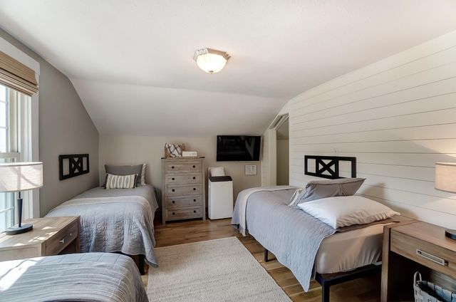 5924 N Jefferson Street, Burlington, KY 41005