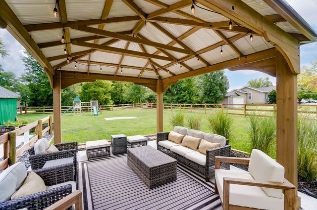 5924 N Jefferson Street, Burlington, KY 41005