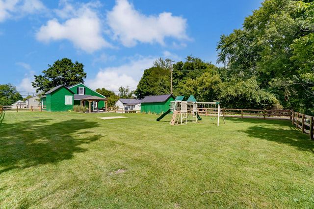 5924 N Jefferson Street, Burlington, KY 41005