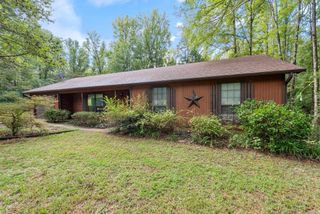 16 Linda Ln W, Vilonia, AR 72173
