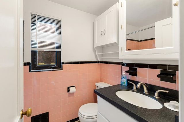 14 Grant Ave 14, Watertown, MA 02472