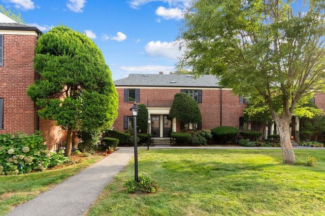 14 Grant Ave 14, Watertown, MA 02472