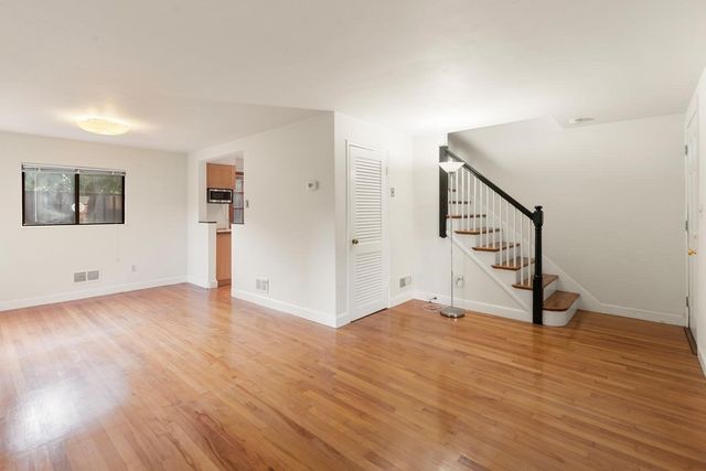 14 Grant Ave 14, Watertown, MA 02472