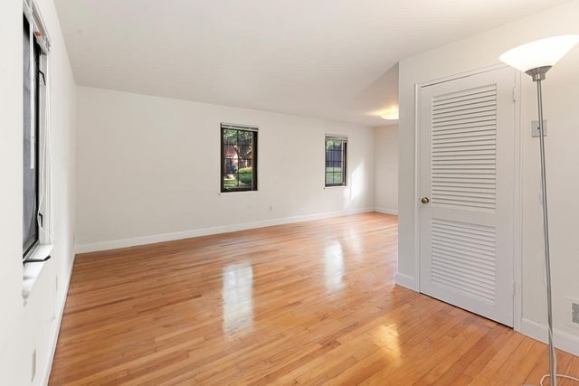 14 Grant Ave 14, Watertown, MA 02472
