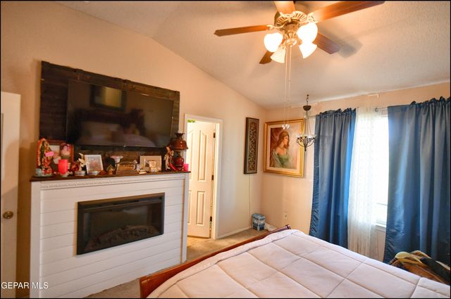 12045 COPPER HEAD Lane, El Paso, TX 79934