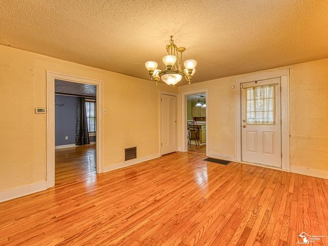 422 E 1st Street, Monroe, MI 48161