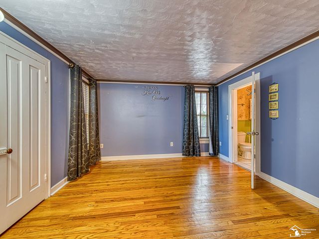 422 E 1st Street, Monroe, MI 48161