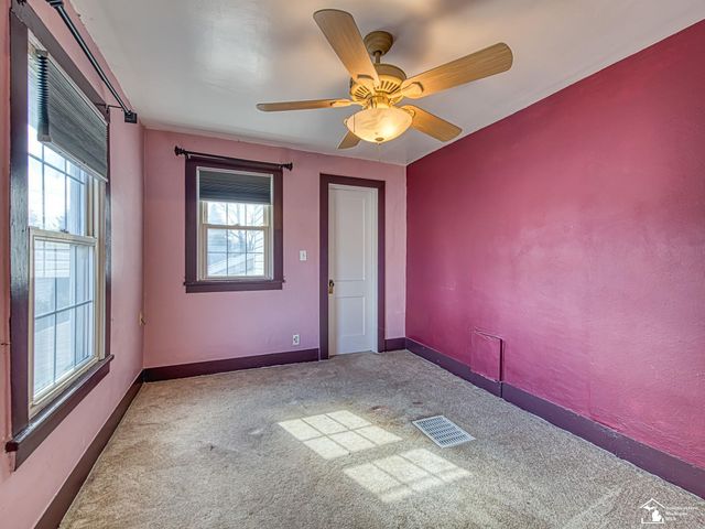 422 E 1st Street, Monroe, MI 48161