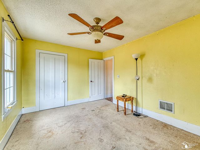 422 E 1st Street, Monroe, MI 48161