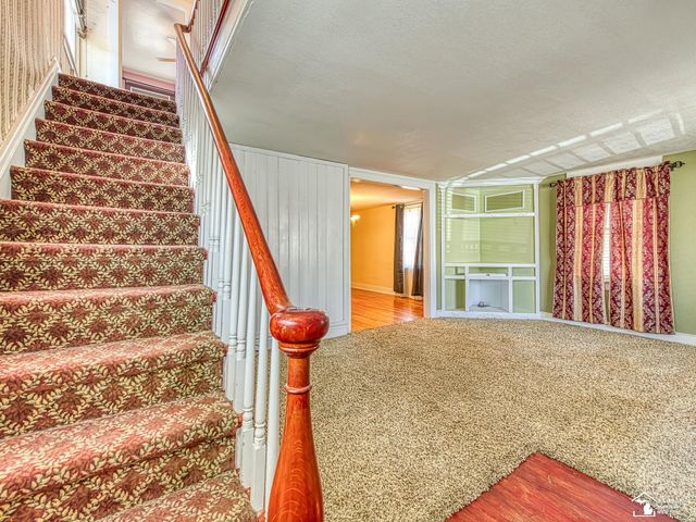 422 E 1st Street, Monroe, MI 48161