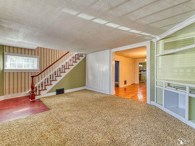 422 E 1st Street, Monroe, MI 48161