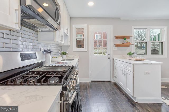 4003 AMES ST NE, Washington, DC 20019