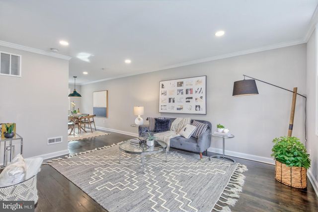 4003 AMES ST NE, Washington, DC 20019