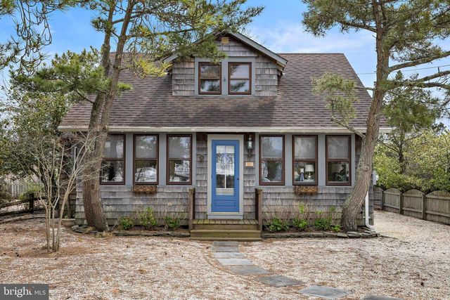 276 N 11TH ST, Surf City, NJ 08008