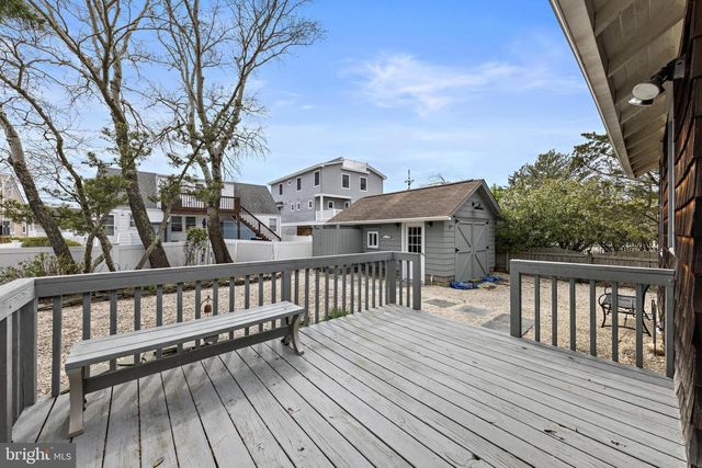 276 N 11TH ST, Surf City, NJ 08008