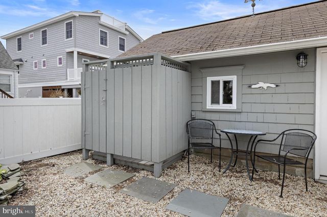 276 N 11TH ST, Surf City, NJ 08008