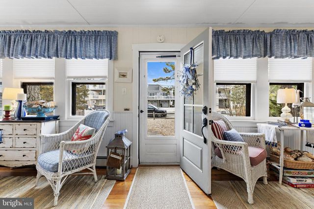 276 N 11TH ST, Surf City, NJ 08008
