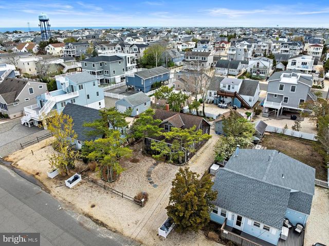 276 N 11TH ST, Surf City, NJ 08008