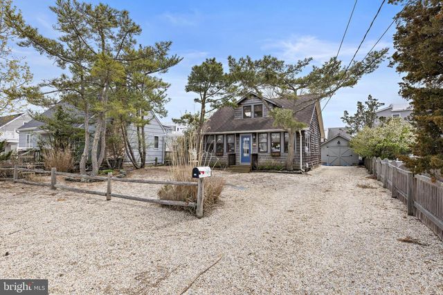 276 N 11TH ST, Surf City, NJ 08008