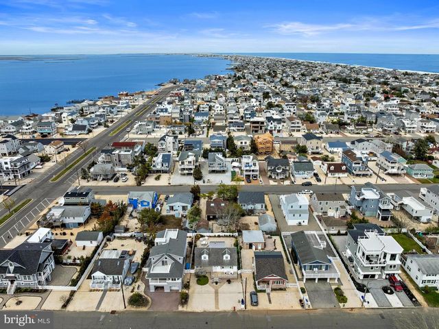 276 N 11TH ST, Surf City, NJ 08008
