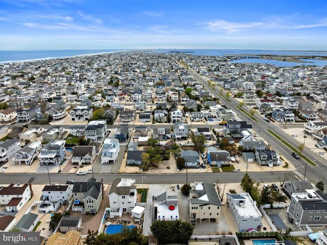 276 N 11TH ST, Surf City, NJ 08008