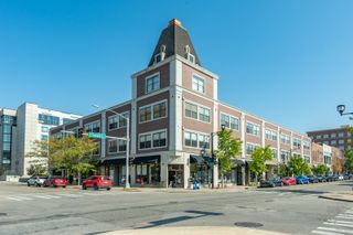 400 E Locust Street 207, Des Moines, IA 50309