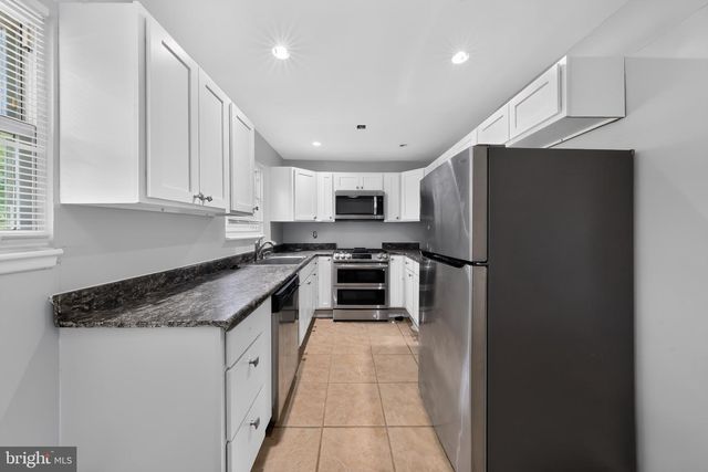 714 S HARMONY RD, Newark, DE 19713