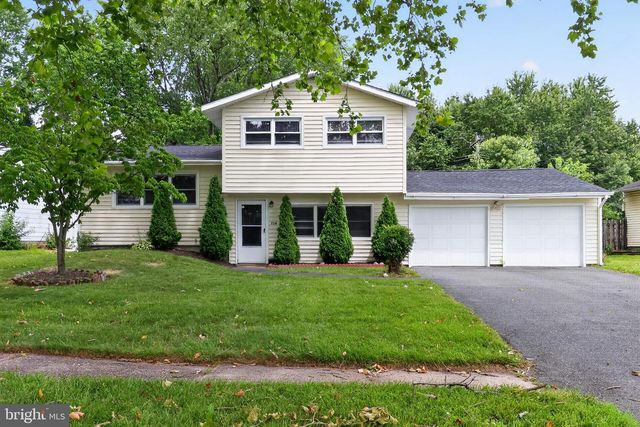 714 S HARMONY RD, Newark, DE 19713