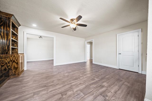 401 W St Louis Street, Hot Springs, AR 71913