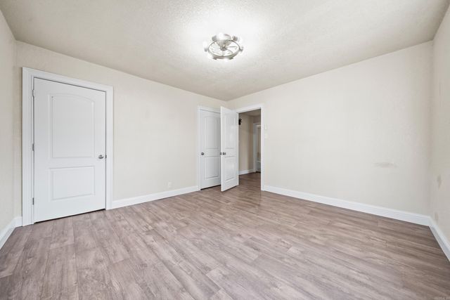 401 W St Louis Street, Hot Springs, AR 71913