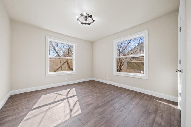 401 W St Louis Street, Hot Springs, AR 71913