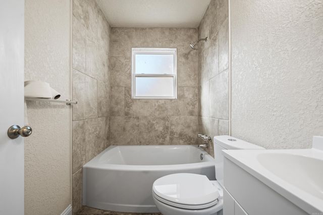 401 W St Louis Street, Hot Springs, AR 71913