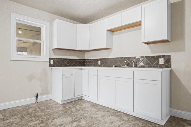 401 W St Louis Street, Hot Springs, AR 71913