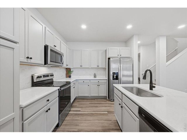 5748 Bourgmont Ct, Timnath, CO 80547