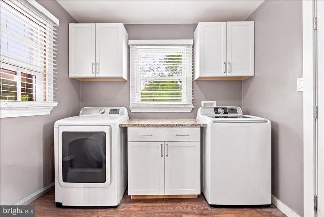 1810 CHAPEL RD, Middletown, VA 22645
