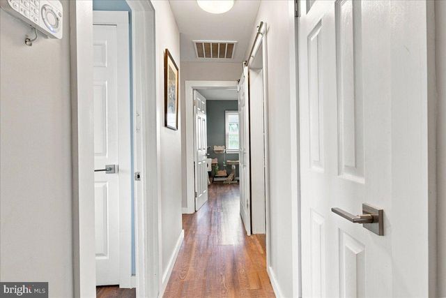 1810 CHAPEL RD, Middletown, VA 22645
