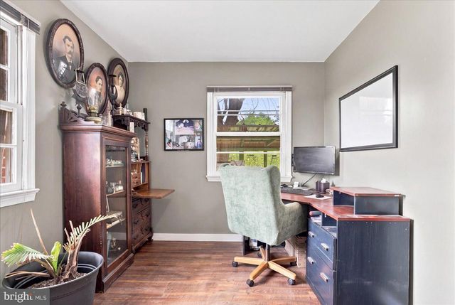 1810 CHAPEL RD, Middletown, VA 22645