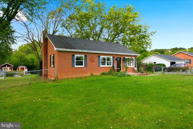 1810 CHAPEL RD, Middletown, VA 22645