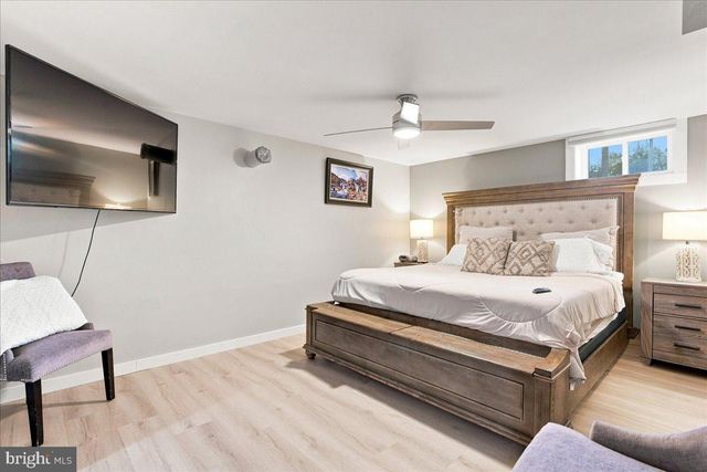 1810 CHAPEL RD, Middletown, VA 22645