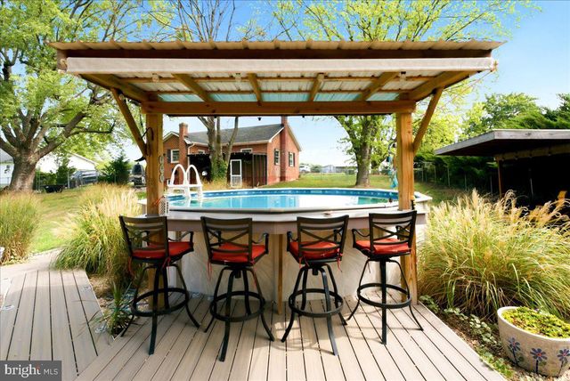 1810 CHAPEL RD, Middletown, VA 22645