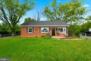 1810 CHAPEL RD, Middletown, VA 22645