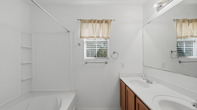 8043 Willow Country, San Antonio, TX 78254