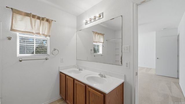 8043 Willow Country, San Antonio, TX 78254