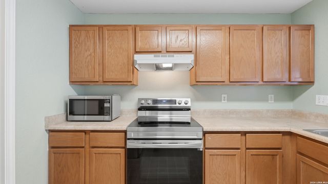 8043 Willow Country, San Antonio, TX 78254