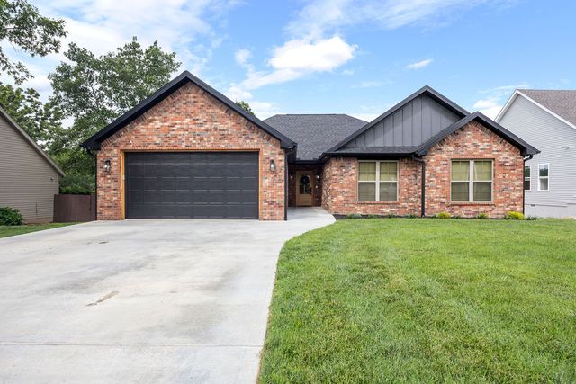 34 S Cheshnut Drive, Bella Vista, AR 72714