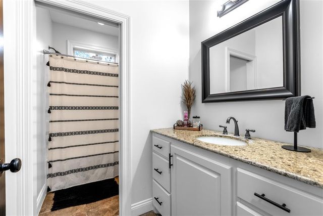 3258 Paul White Rd Road, Lake Charles, LA 70611